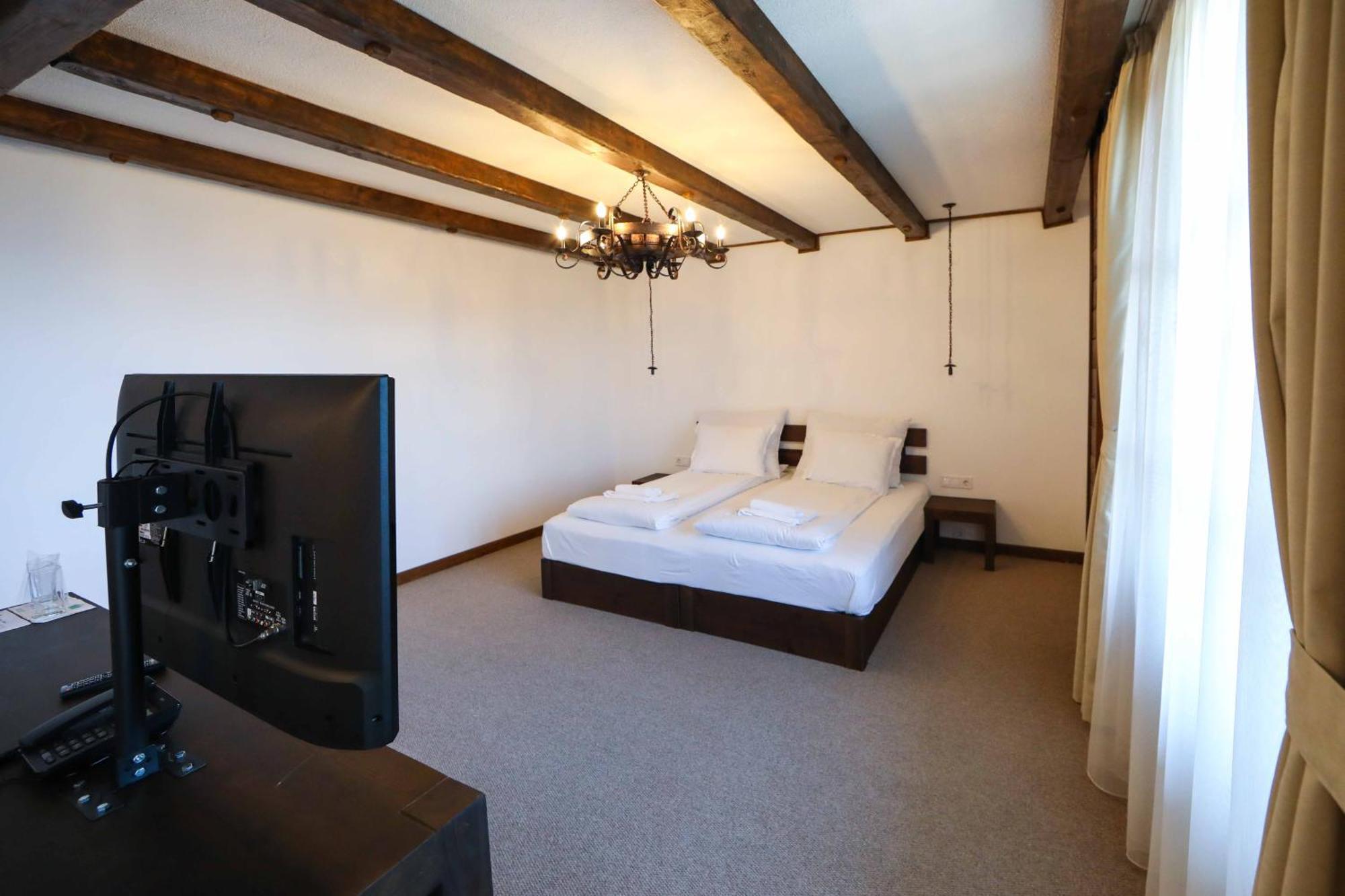 Hotel Leshten Zimmer foto