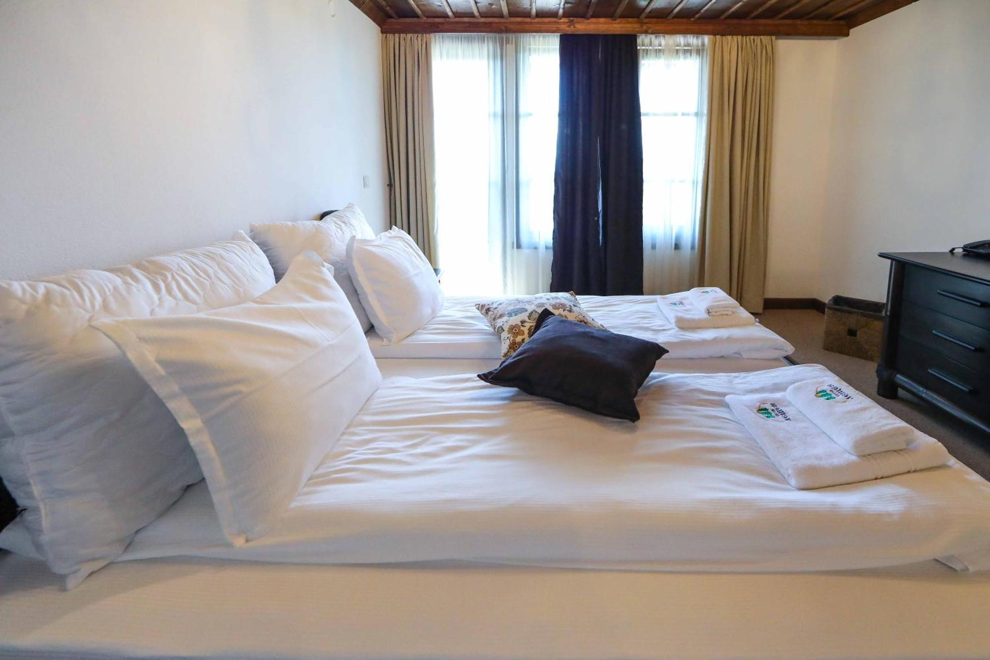Hotel Leshten Zimmer foto